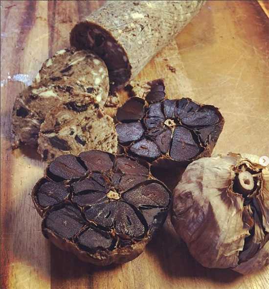 Black-garlic-butter